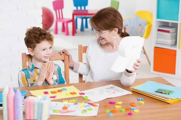 Predictores del lenguaje: la mayoría de los niños con autismo no verbal supera sus problemas de comunicación después de los 4 años