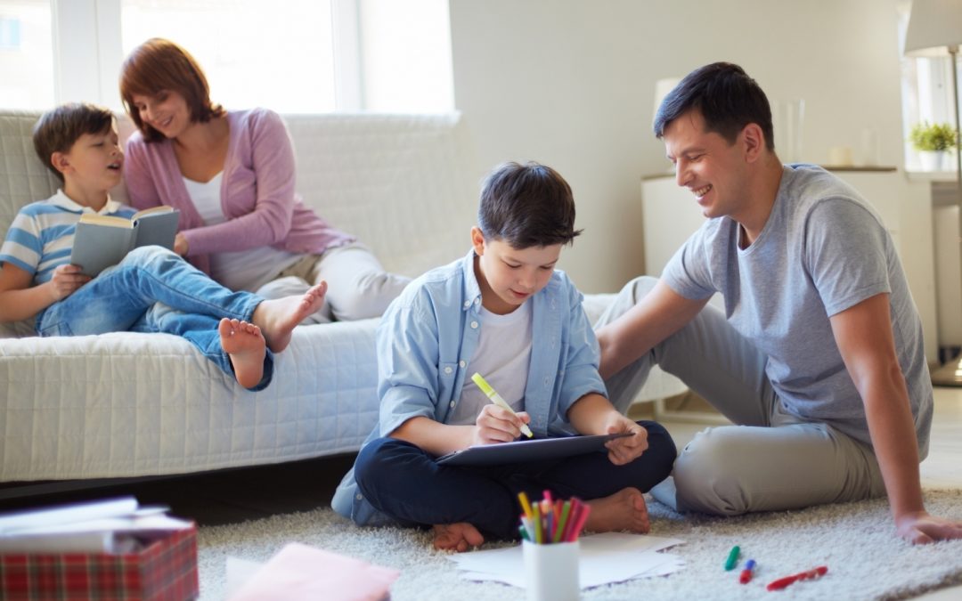 Efecto de las intervenciones administradas por padres sobre la familia